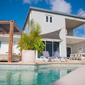 Sunny Hill Apartment